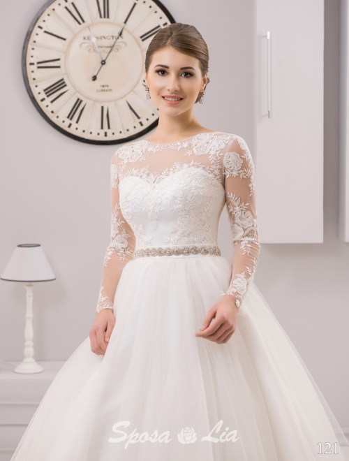 https://www.sposa-lia.com/images/stories/virtuemart/product/121 (2).jpg